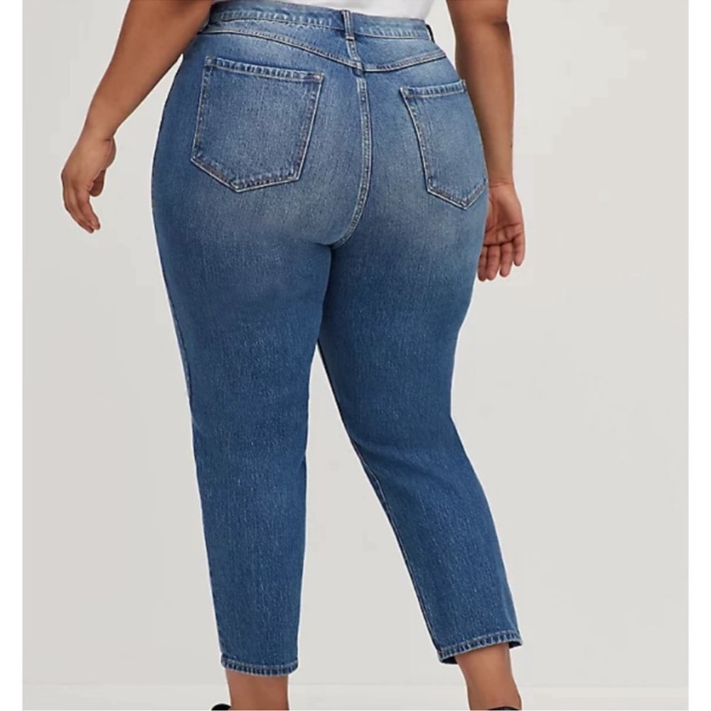 New Torrid Premium Skinny Mom Jeans Premium High Rise Blue Jeans 26R Distressed - Picture 3 of 6